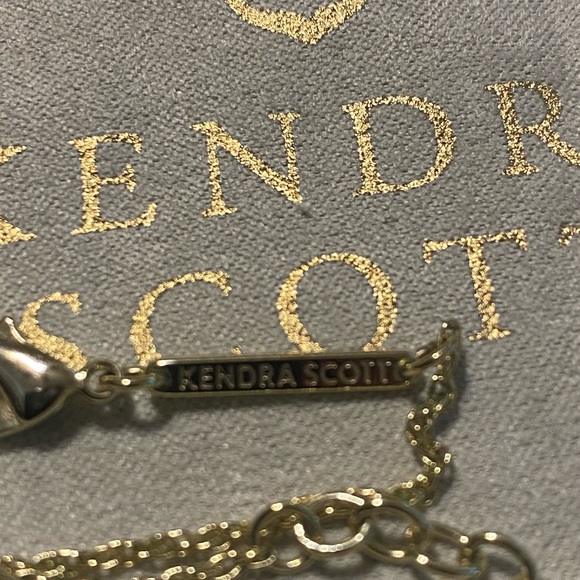 Kendra Scott - Picture 2 of 3